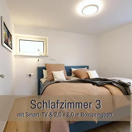 Ferienhaus Ferienhaus Höckelheim nahe Göttingen 300 qm für Familien und Gruppen bis 18 Personen in 3 Wohnungen in einem Haus