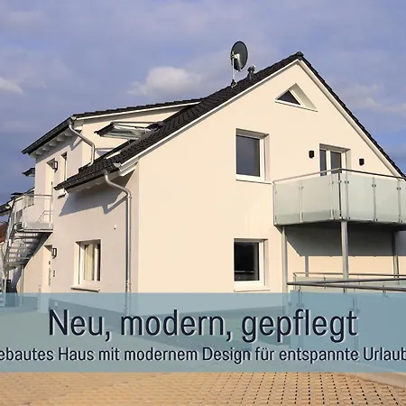 Hoeckelheim- 300qm - 3 - 12 - Bis 18 Gaeste - Kleinkinder Reisen Gratis - Fuer Familien Und Gruppen - Kuechen Mit Spuelmaschine Backofen, Mikrowelle - Smart-tv - Wlan - Fussbodenheizung, Klimaanlage & Raffstores - Naehe Go