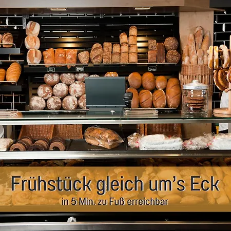 Hoeckelheim Nahe Goettingen 300 Qm Fuer Familien Und Gruppen Bis 18 Personen In 3 In Einem Haus Northeim