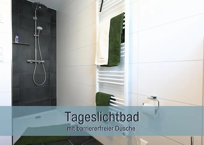Hoeckelheim- 300qm - 3 - 12 - Bis 18 Gaeste - Kleinkinder Reisen Gratis - Fuer Familien Und Gruppen - Kuechen Mit Spuelmaschine Backofen, Mikrowelle - Smart-tv - Wlan - Fussbodenheizung, Klimaanlage & Raffstores - Naehe Go * Northeim