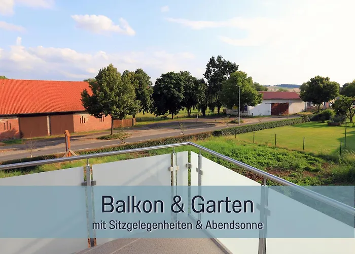 Hoeckelheim- 300qm - 3 - 12 - Bis 18 Gaeste - Kleinkinder Reisen Gratis - Fuer Familien Und Gruppen - Kuechen Mit Spuelmaschine Backofen, Mikrowelle - Smart-tv - Wlan - Fussbodenheizung, Klimaanlage & Raffstores - Naehe Go * Northeim