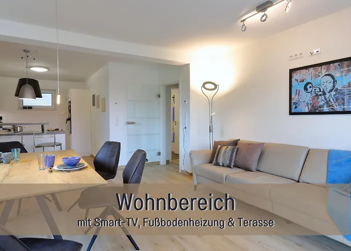 Hoeckelheim- 300qm - 3 - 12 - Bis 18 Gaeste - Kleinkinder Reisen Gratis - Fuer Familien Und Gruppen - Kuechen Mit Spuelmaschine Backofen, Mikrowelle - Smart-tv - Wlan - Fussbodenheizung, Klimaanlage & Raffstores - Naehe Go Vakantiehuis Northeim